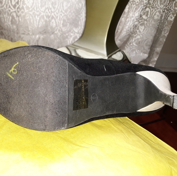 Shoes - Picture 3 of 5